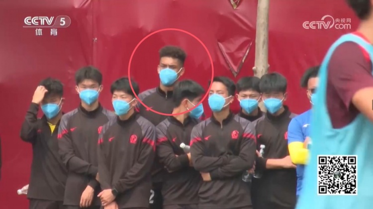 無緣U17國足名單，張洪福隨恒大足校觀摩國少隊(duì)訓(xùn)練