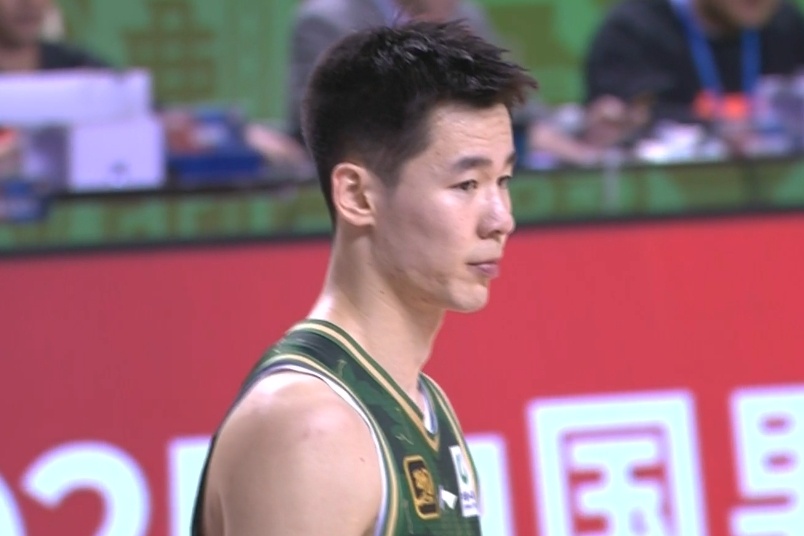 上來就很兇！郭昊文打滿首節(jié) 4中2&罰球6中6獨得10分2籃板
