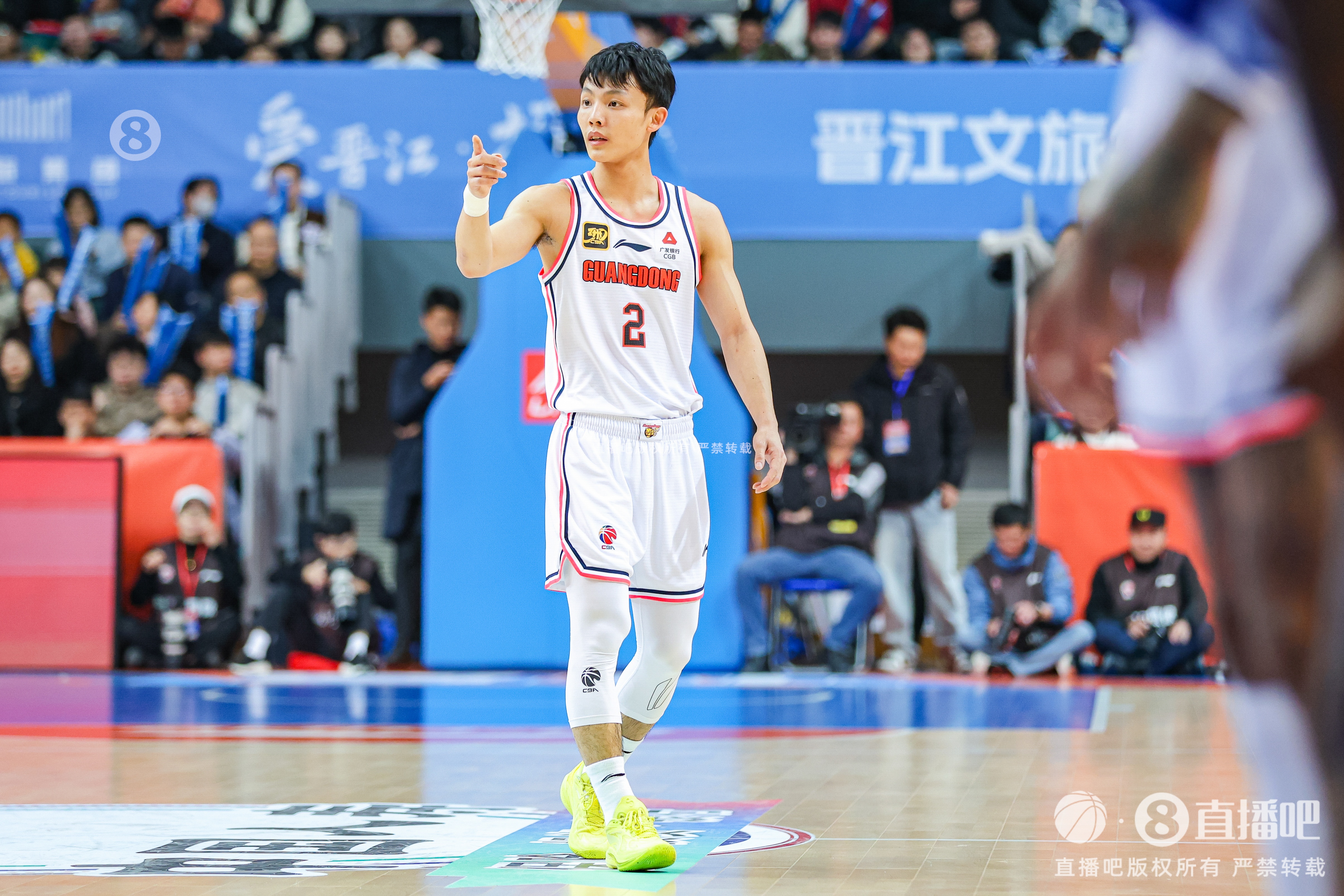 徐杰：身高不是打籃球的唯一標準 努力、勤奮、自律也是天賦